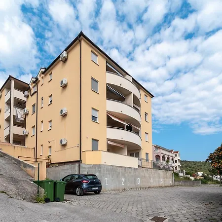 Apartman Andela