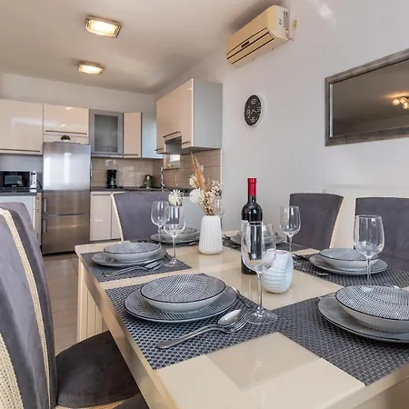 Apartment Apartman Andela Trogir